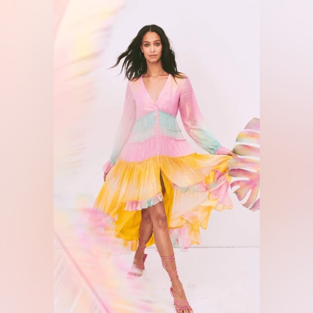 ROCOCO SAND
Sequin Pastel High-Low Maxi Dress NEW